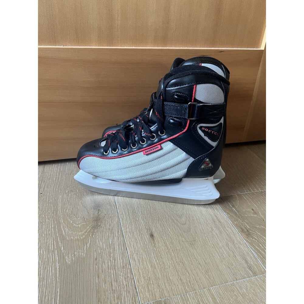 Jackson Softec Women’s Figure Skates Ice Skating Silver Red Black Size 5,2